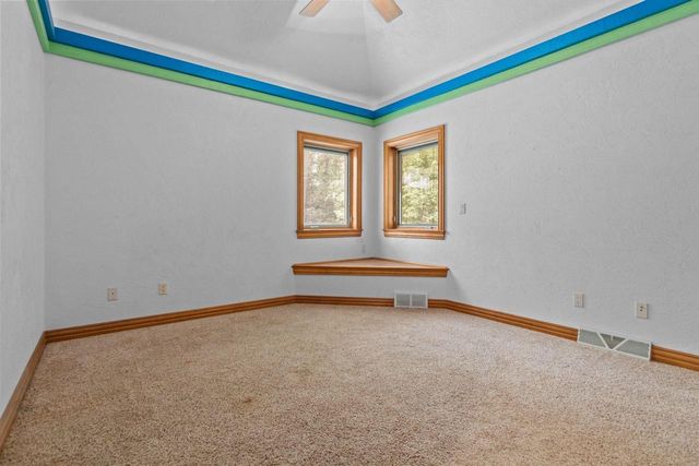 448 HARVEST ROAD, Green Bay, WI 54302