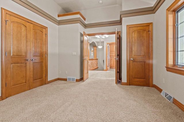 448 HARVEST ROAD, Green Bay, WI 54302