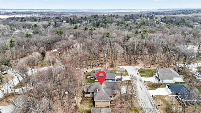 448 HARVEST ROAD, Green Bay, WI 54302