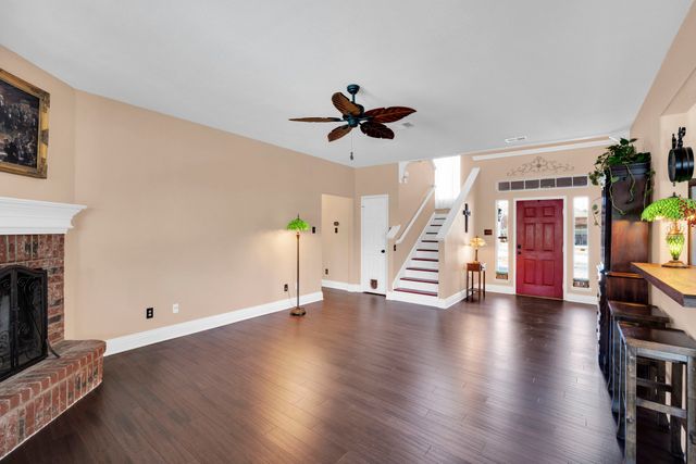 205 Nocona Drive, Waxahachie, TX 75165