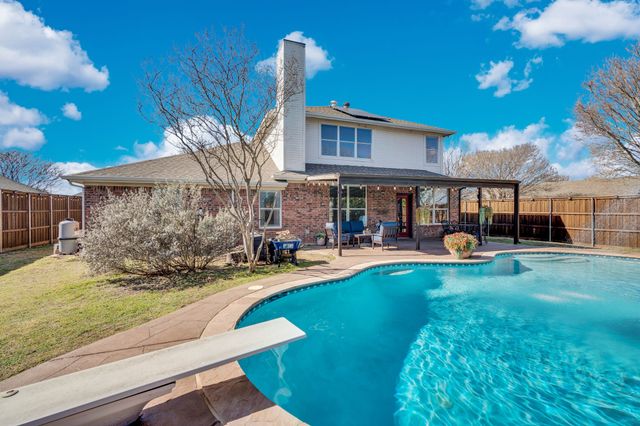 205 Nocona Drive, Waxahachie, TX 75165