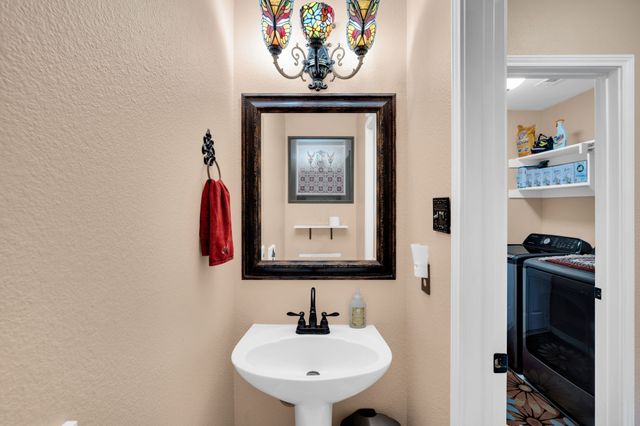 205 Nocona Drive, Waxahachie, TX 75165