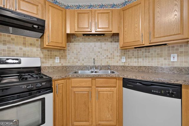 72 Victorian A Circle, Dallas, GA 30157