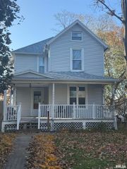 1626 ESPLANADE Avenue, Davenport, IA 52803
