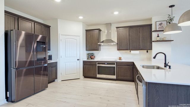 6510 CIBOLO SPGS, Converse, TX 78109