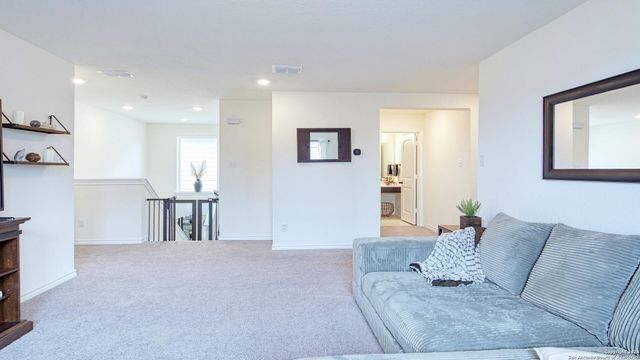 6510 CIBOLO SPGS, Converse, TX 78109