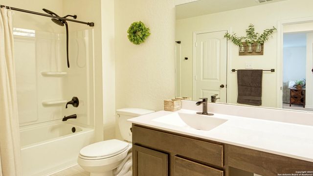 6510 CIBOLO SPGS, Converse, TX 78109
