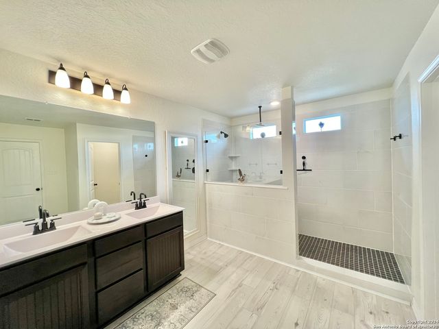 6510 CIBOLO SPGS, Converse, TX 78109