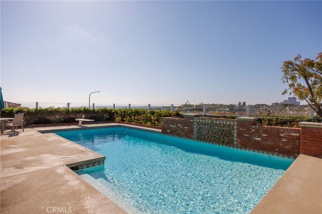1039 Tiller way, Corona Del Mar, CA 92625