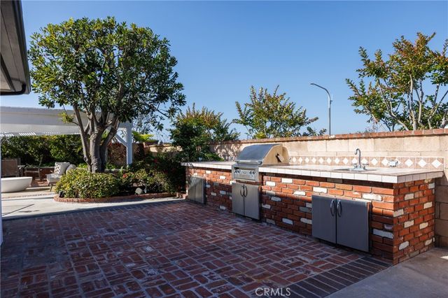 1039 Tiller way, Corona Del Mar, CA 92625