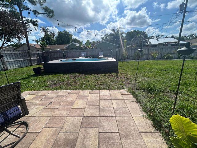 160 9th Court, Vero Beach, FL 32962