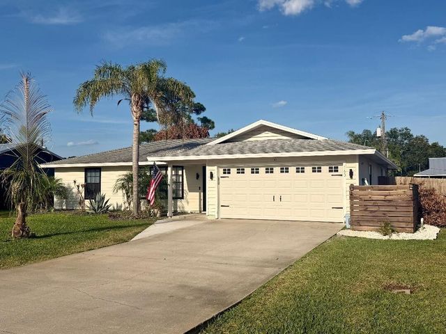 160 9th Court, Vero Beach, FL 32962