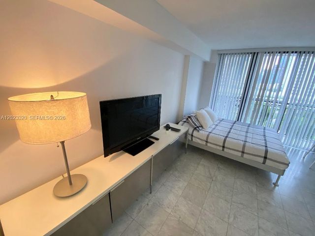 540 Brickell Key Dr 913, Miami, FL 33131
