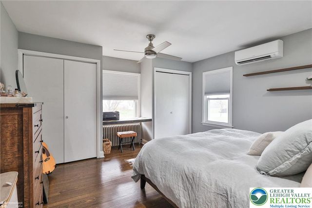 216 Young Road, Bushkill Twp, PA 18064