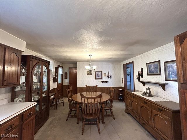 139 Kit Drive, New Cumberland, WV 26047