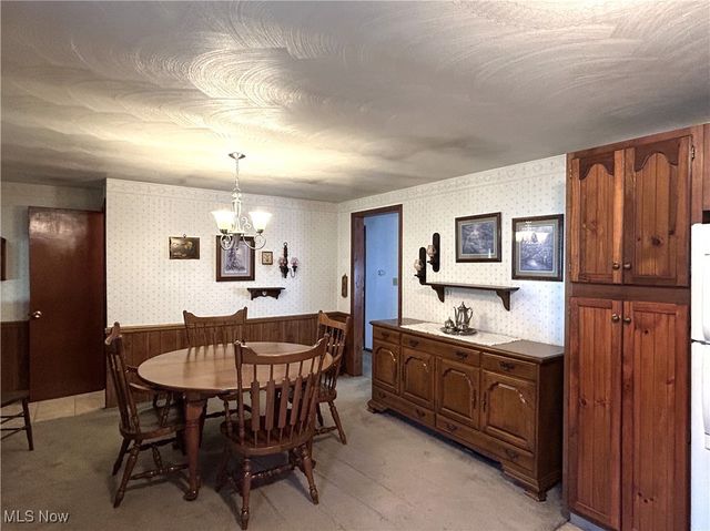 139 Kit Drive, New Cumberland, WV 26047