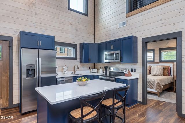 984 Goose Gap Road, Sevierville, TN 37876