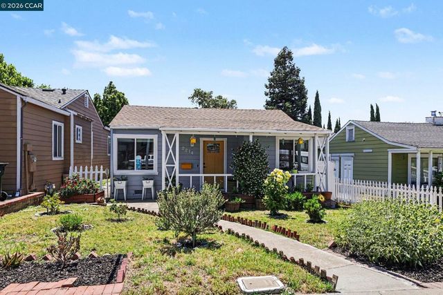 2214 Pacheco Blvd, Martinez, CA 94553