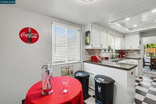2214 Pacheco Blvd, Martinez, CA 94553