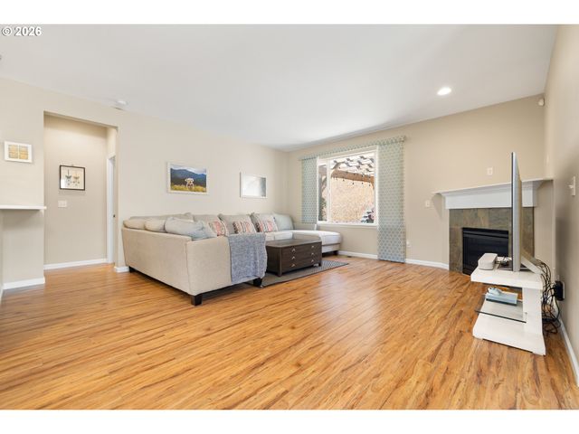 14345 Se VISTA HEIGHTS St, Happy Valley, OR 97086