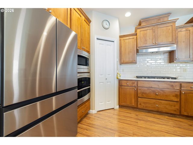 14345 Se VISTA HEIGHTS St, Happy Valley, OR 97086