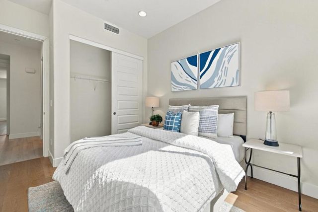 252 Odyssey Lane 26, Milpitas, CA 95035