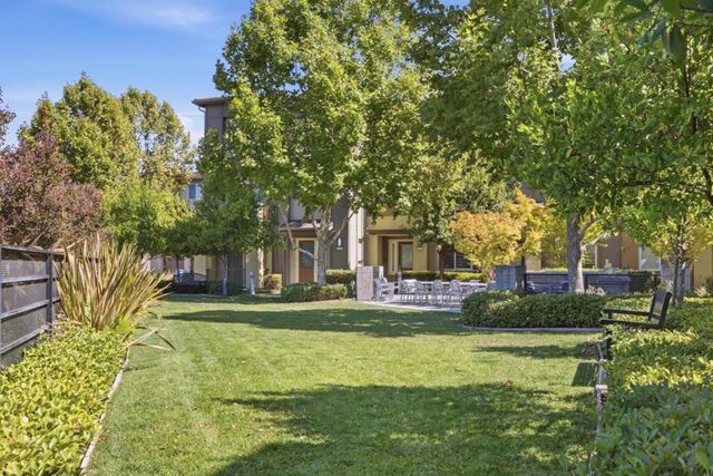 252 Odyssey Lane 26, Milpitas, CA 95035