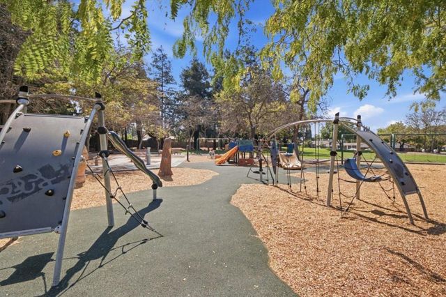 252 Odyssey Lane 26, Milpitas, CA 95035