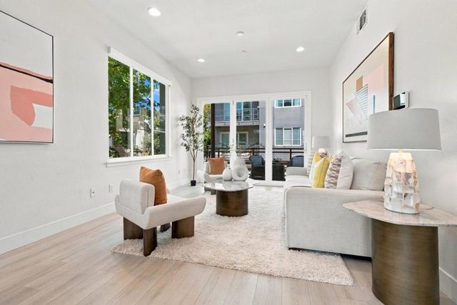 252 Odyssey Lane 26, Milpitas, CA 95035