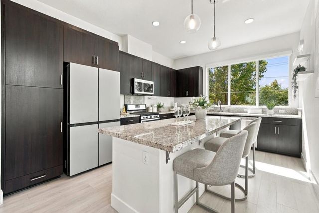 252 Odyssey Lane 26, Milpitas, CA 95035