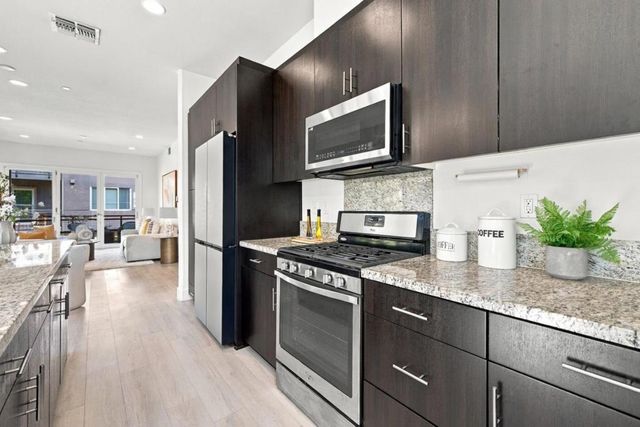252 Odyssey Lane 26, Milpitas, CA 95035