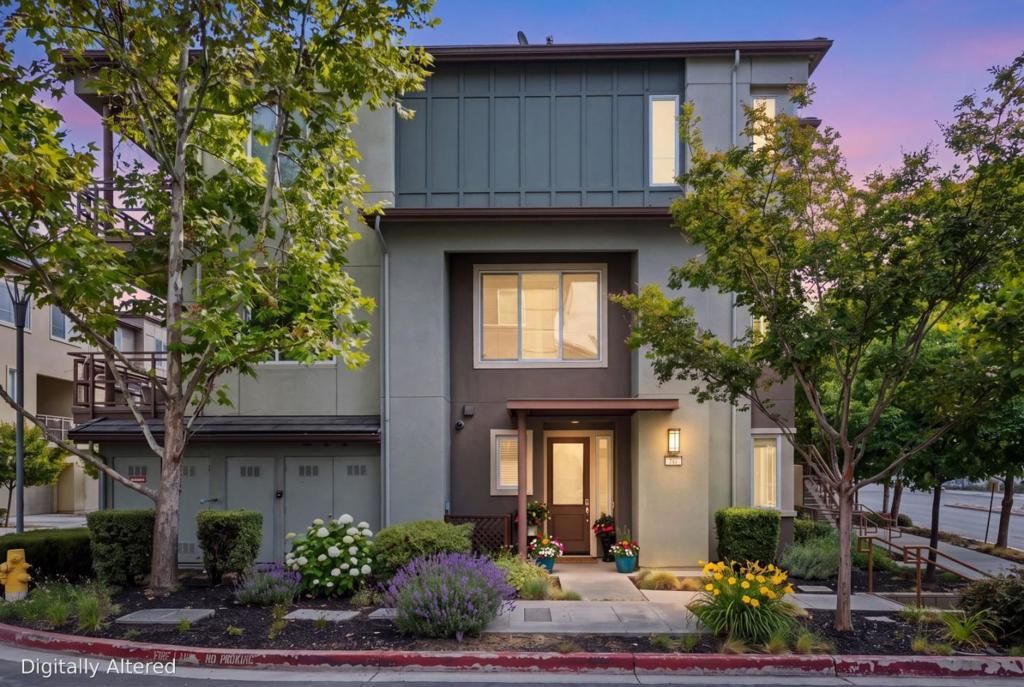 252 Odyssey Lane 26, Milpitas, CA 95035