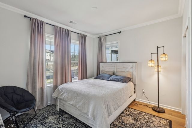 21 Dahlia Dr, Warren Twp., NJ 07059