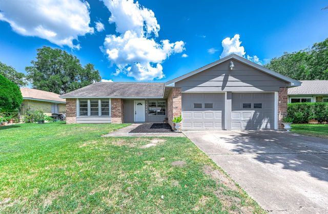 13402 Tara Oak Drive, Houston, TX 77065