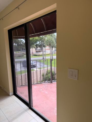 3730 Village Drive A, Delray Beach, FL 33445