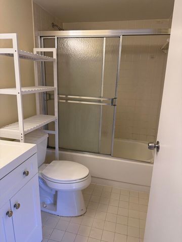 3730 Village Drive A, Delray Beach, FL 33445