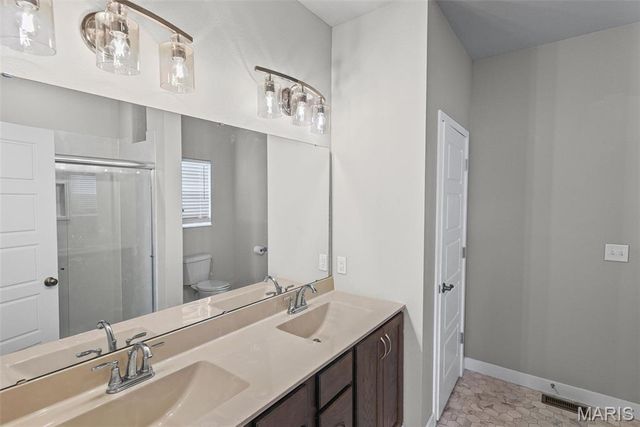 207 Grand Rapids Lane, Edwardsville, IL 62025