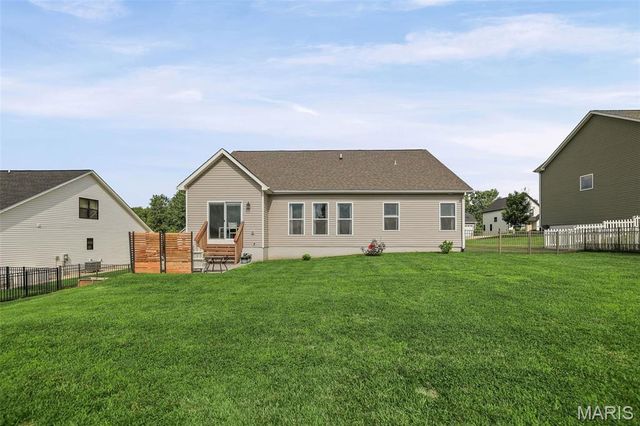 207 Grand Rapids Lane, Edwardsville, IL 62025