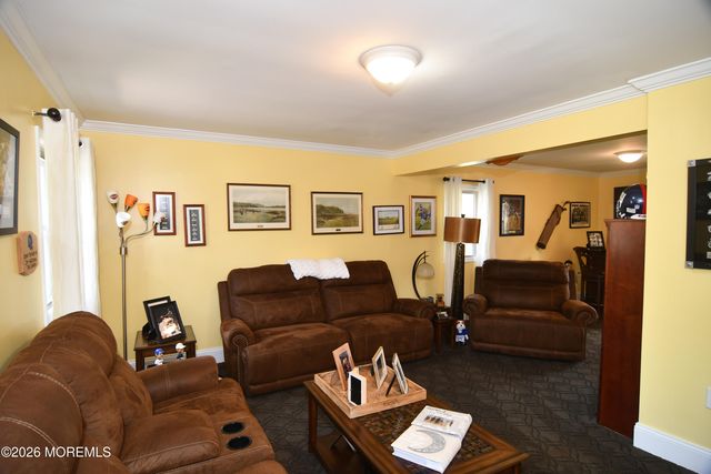 1820 Perth Amboy Avenue, Whiting, NJ 08759