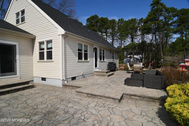 1820 Perth Amboy Avenue, Whiting, NJ 08759