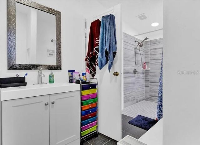 231 WATER OAK LANE, Davenport, FL 33837