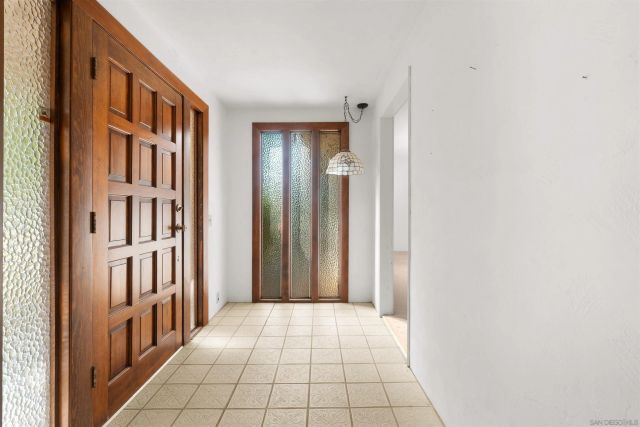 250 S Santa Rosa Ave, El Centro, CA 92243