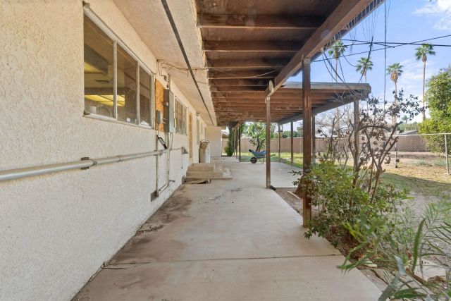 250 S Santa Rosa Ave, El Centro, CA 92243