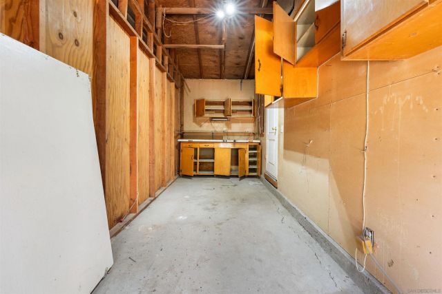 250 S Santa Rosa Ave, El Centro, CA 92243