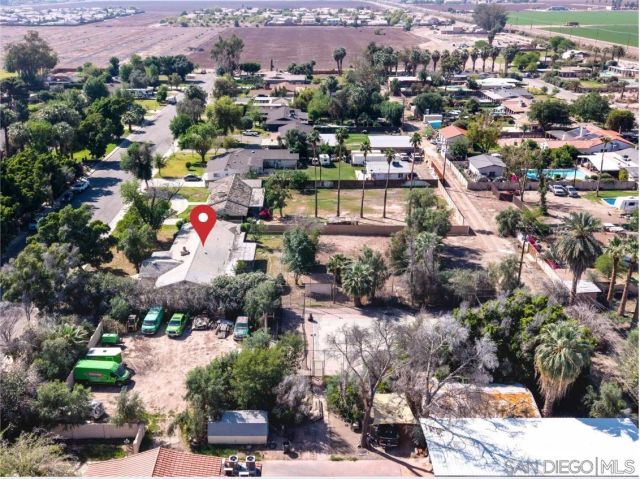 250 S Santa Rosa Ave, El Centro, CA 92243