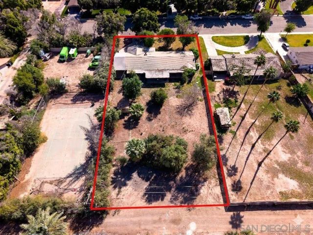 250 S Santa Rosa Ave, El Centro, CA 92243