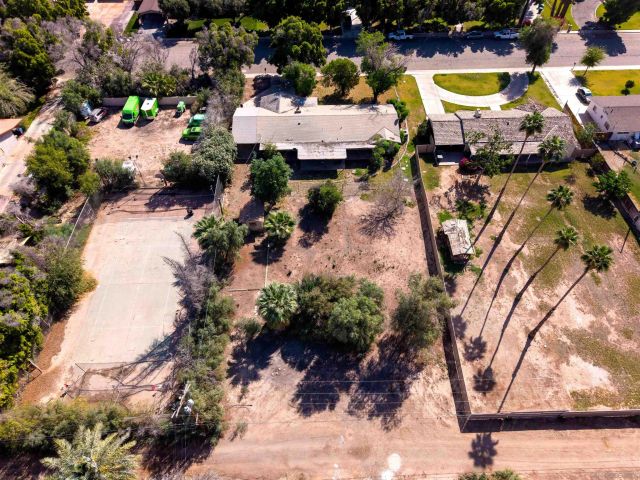 250 S Santa Rosa Ave, El Centro, CA 92243