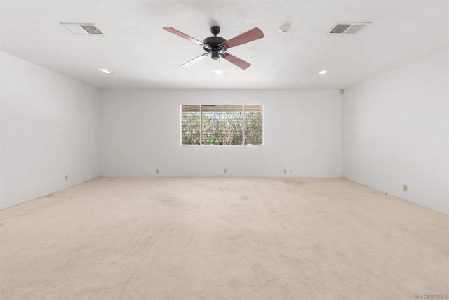 250 S Santa Rosa Ave, El Centro, CA 92243