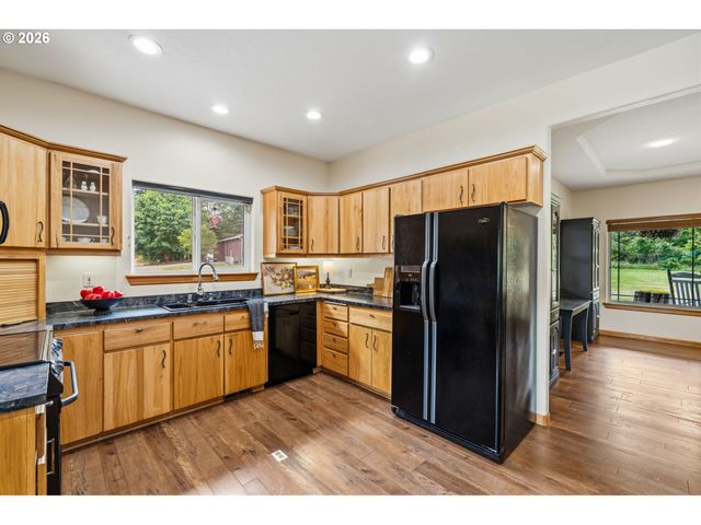 2461 BELLE CENTER Rd, Washougal, WA 98671
