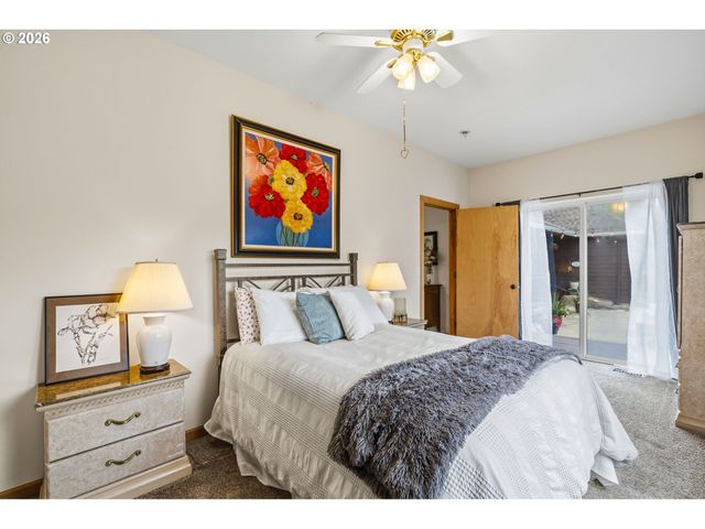 2461 BELLE CENTER Rd, Washougal, WA 98671